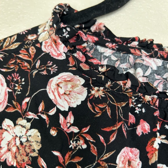 33.TIME and TRU Women’s Peasant 
Dress. Size XXXL(22) - Picture 8 of 13